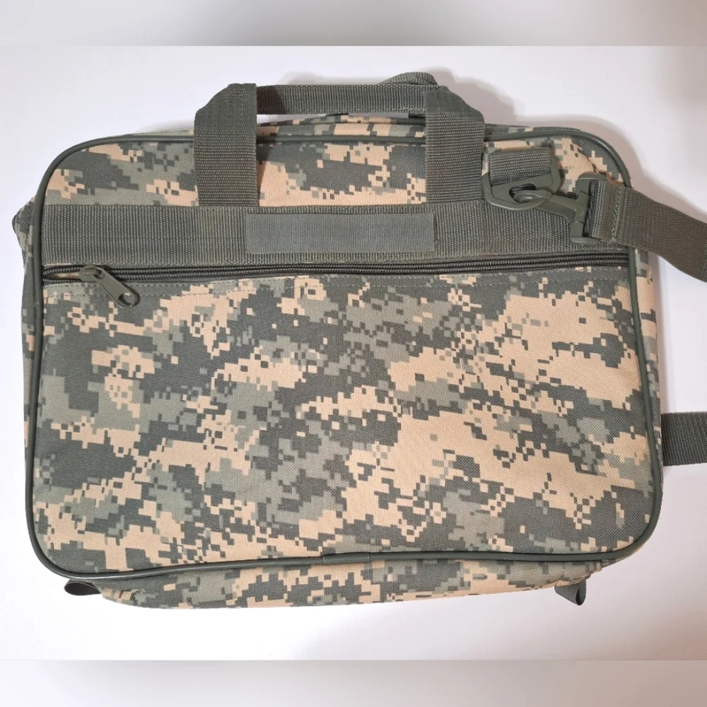Unisex Flying Circle Digital Camo Laptop Bag